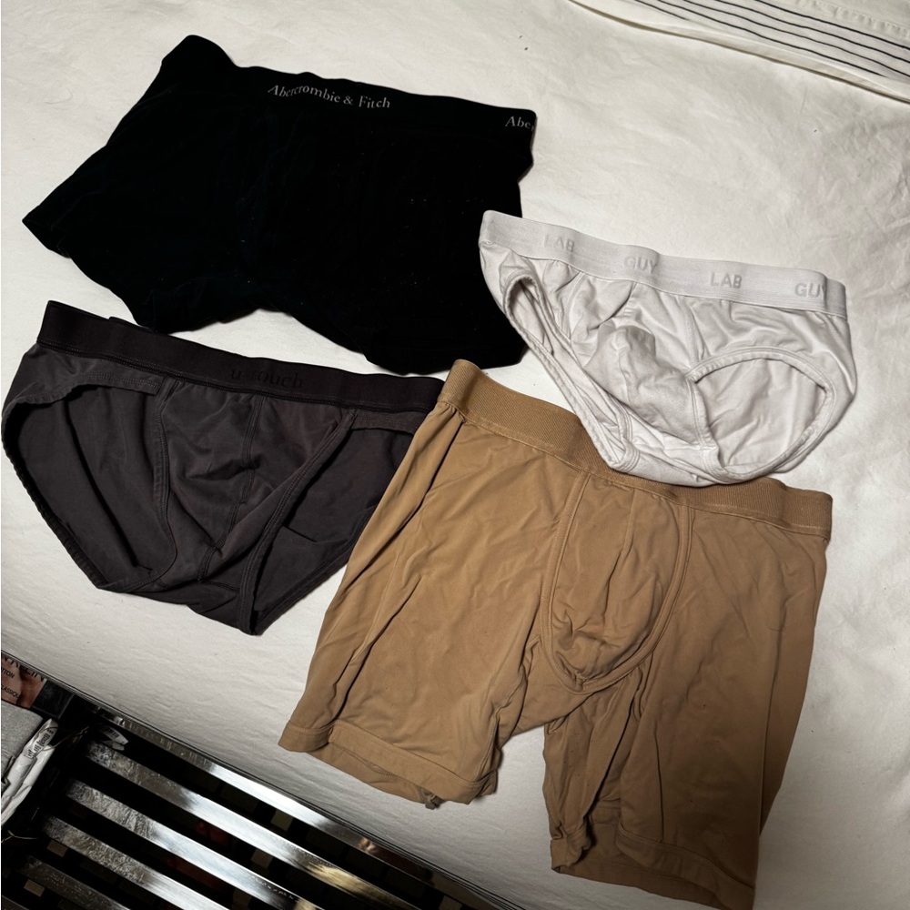 Men's Underwear Bundle USED - MEDIUM - ASSORTED BRANDS
